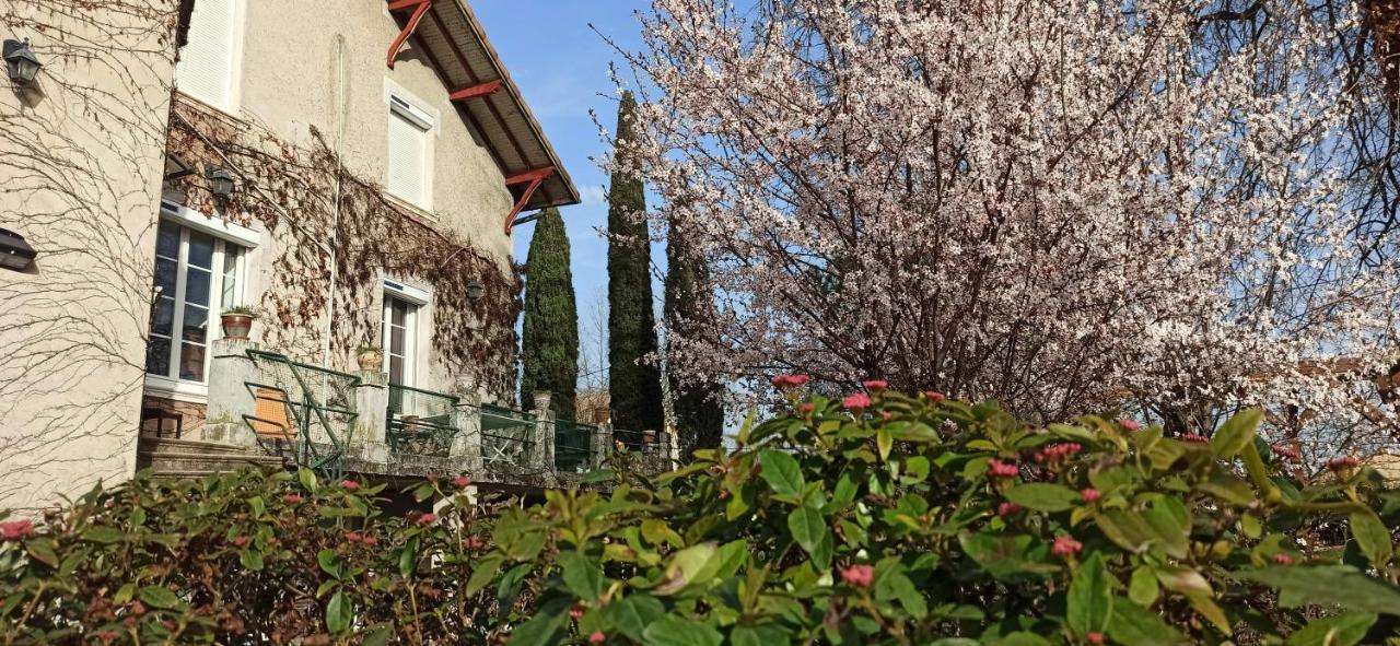 Chambre D'Hotes Park Des Collines - Gite Génissieux Zewnętrze zdjęcie