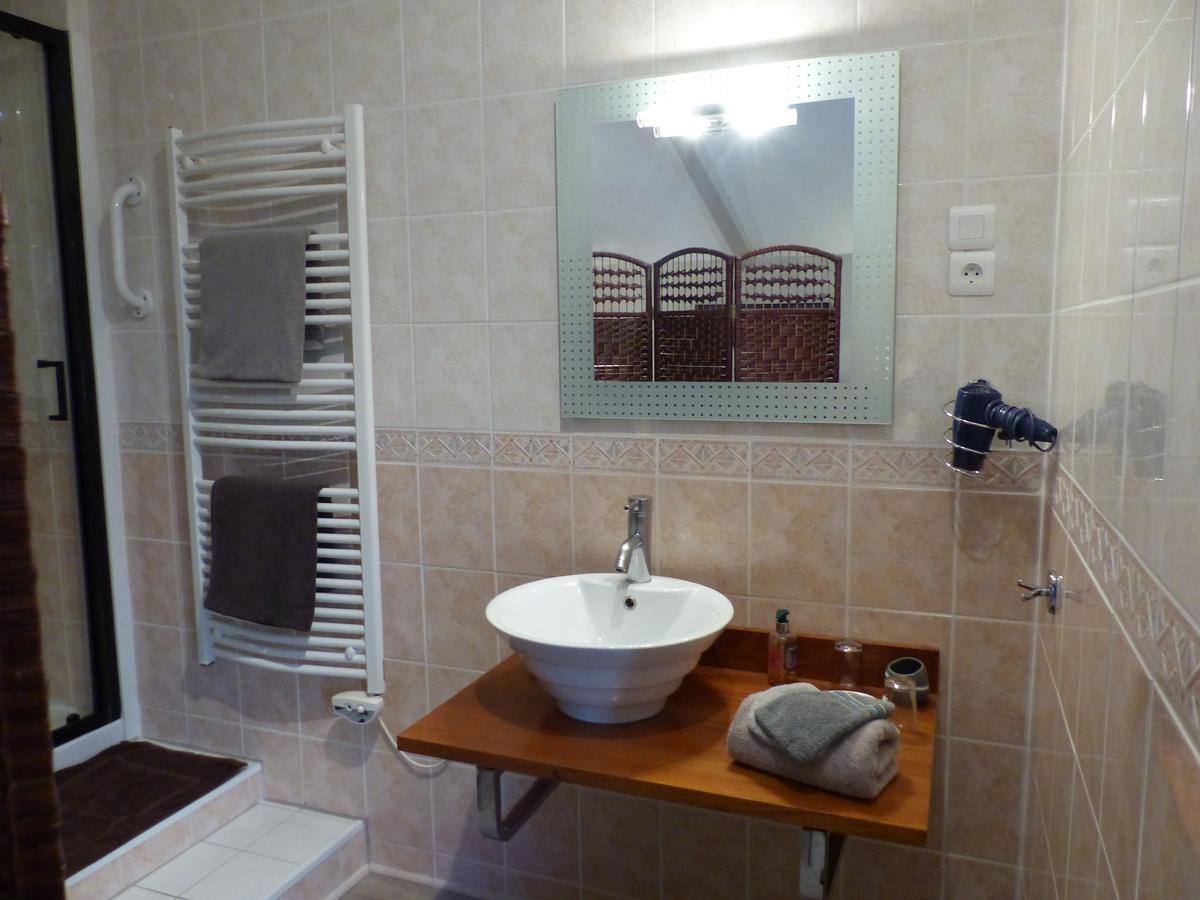 Chambre D'Hotes Park Des Collines - Gite Génissieux Zewnętrze zdjęcie